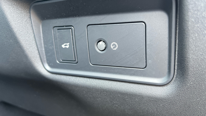 Jaguar E-Pace 2.0 D200 R-Dynamic S 5dr Auto Diesel Estate